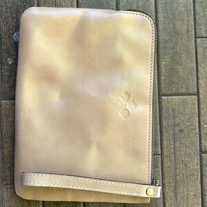 Patricia Nash Wristlet/Clutch